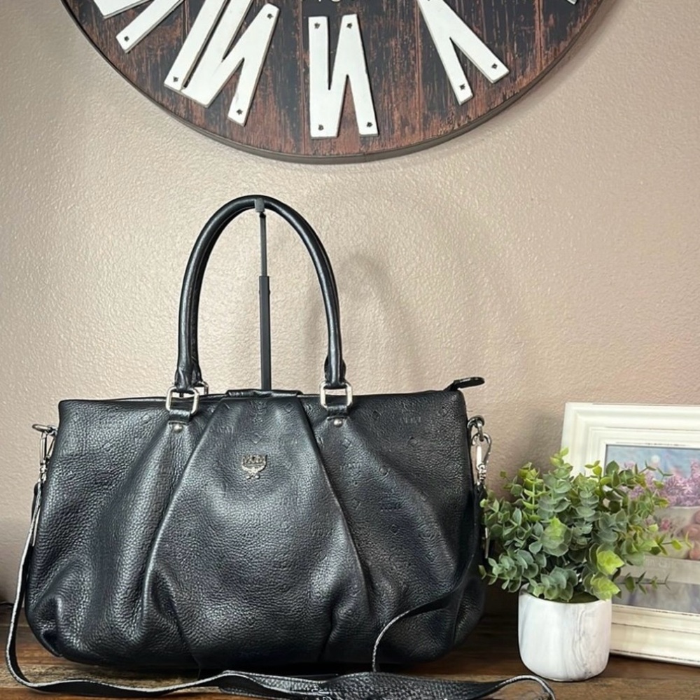 💯 Authentic MCM Leather Convertible Bag